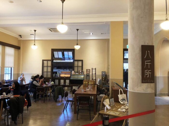 台北・臺灣新文化運動紀念館（旧台北北警察署）のカフェ