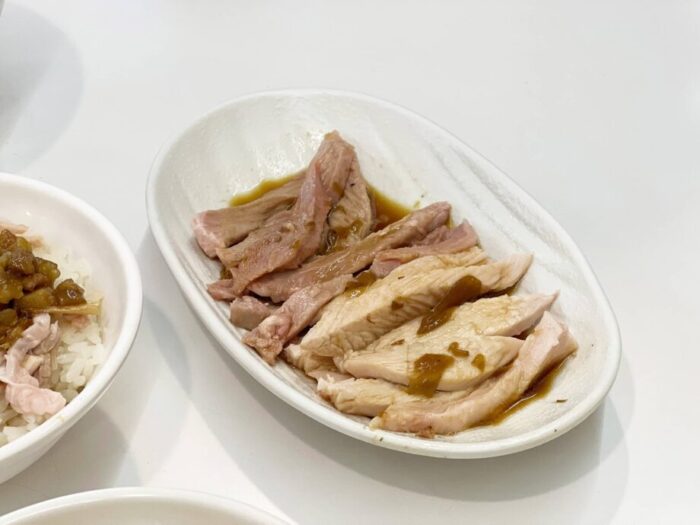 台湾・嘉義グルメ　荘家火鶏肉飯の料理