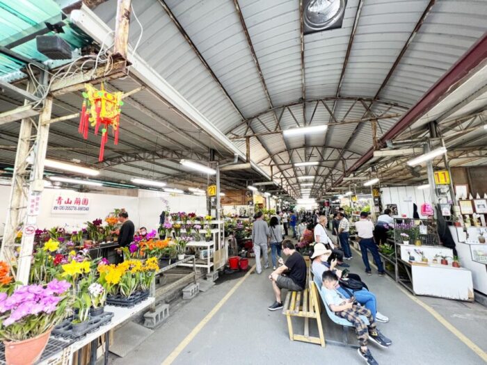 台南の週末限定フラワーマーケット、南門假日花市のようす