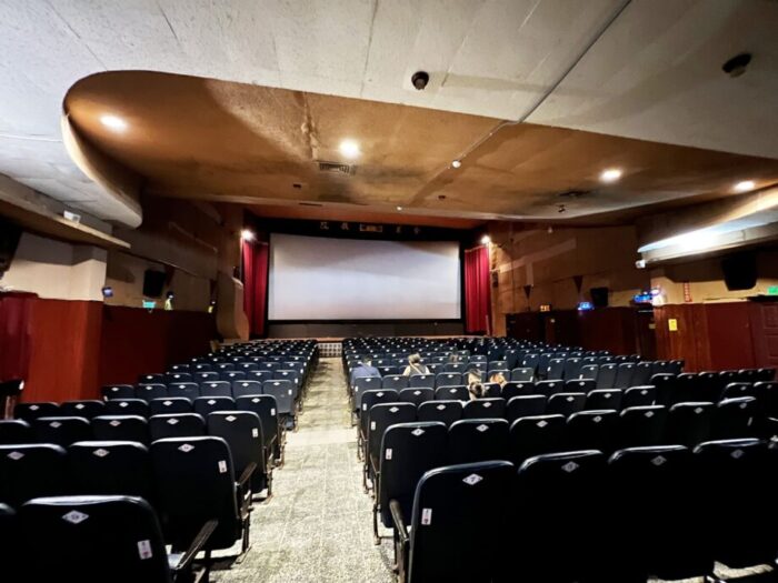 台南のレトロ映画館、全美戯院の館内