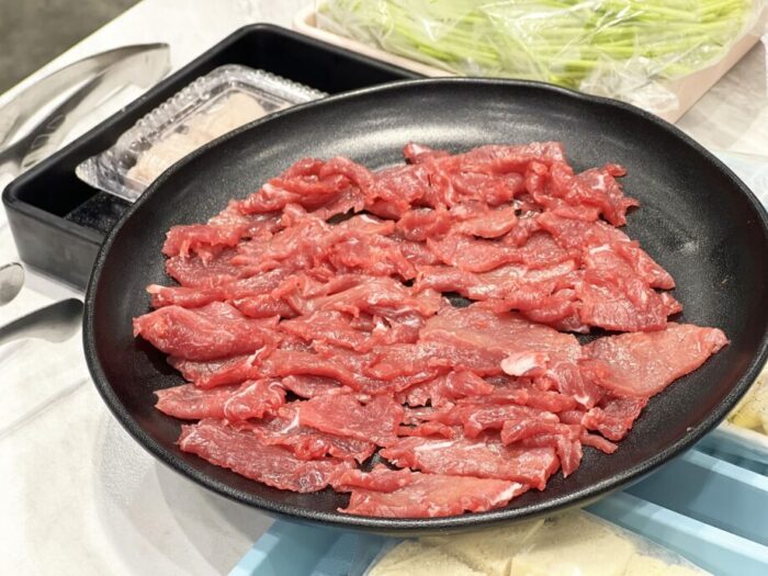 台南市中正路にある牛肉火鍋の専門店　牛苑溫體牛肉火鍋の牛肉