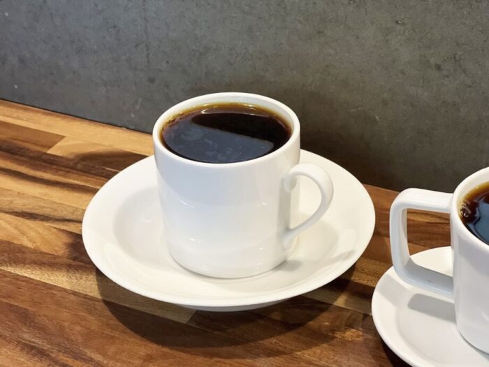 レトロ建築が素敵な台南のカフェ　暁咖啡（あかつきコーヒー）のコーヒー