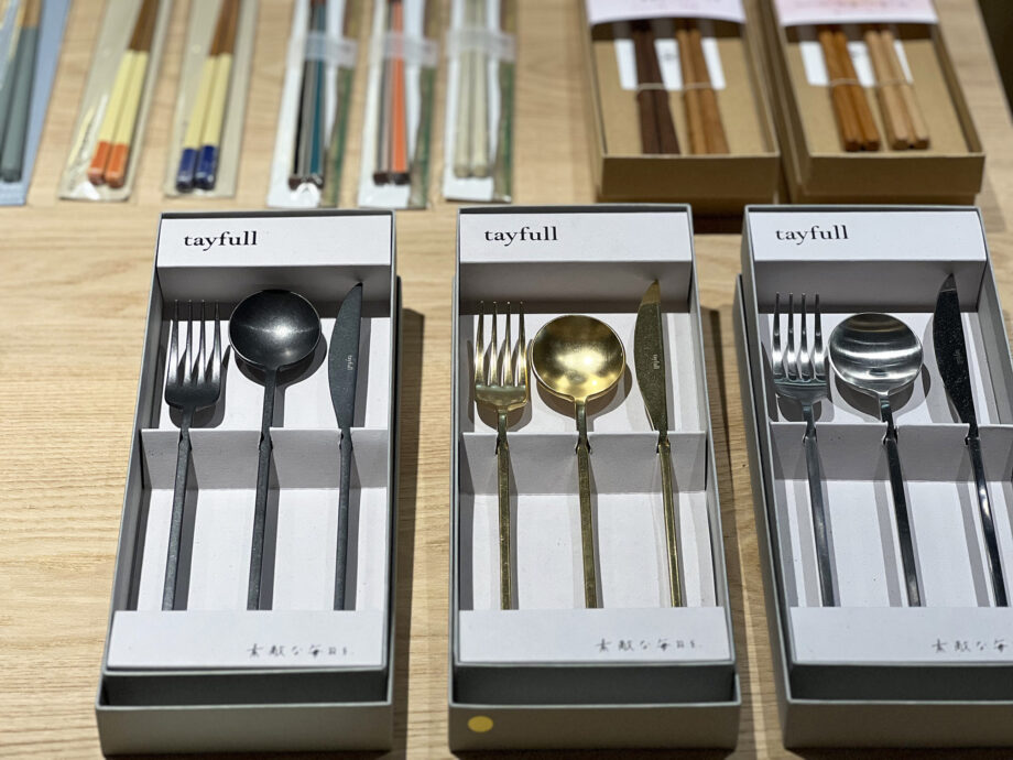 台南のワインショップ ARIORI Wine & Food で販売している日本製のカトラリー